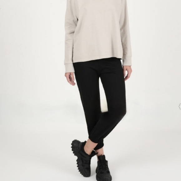 Modanisa Track Suit NWT - Picture 4 of 10